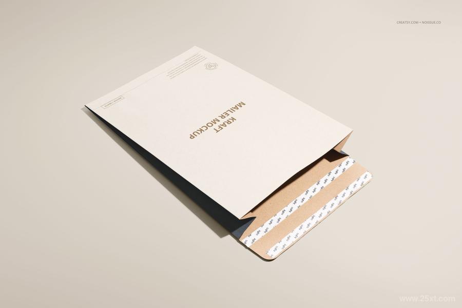 25xt-127370 Noissue-Kraft-Mailer-Mockup-Setz12.jpg