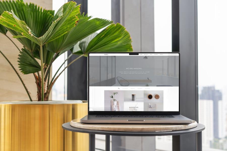 25xt-488586 New-MacBook-Pro-Responsive-MockUpsz10.jpg