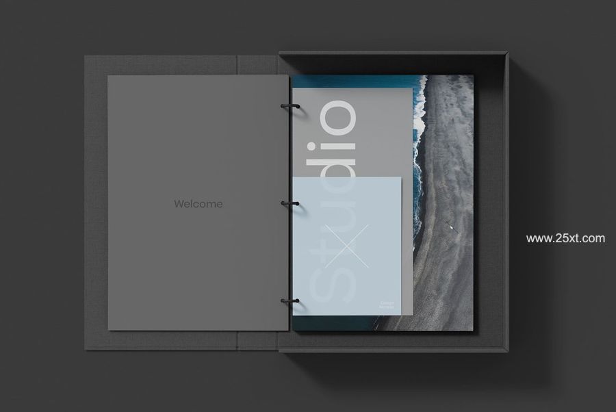 25xt-172056-Branding Mockup Collection6.jpg