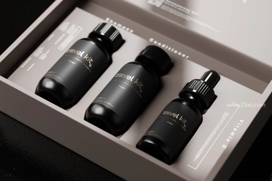 25xt-176110-Cosmetic Travel Kit Mockups4.jpg